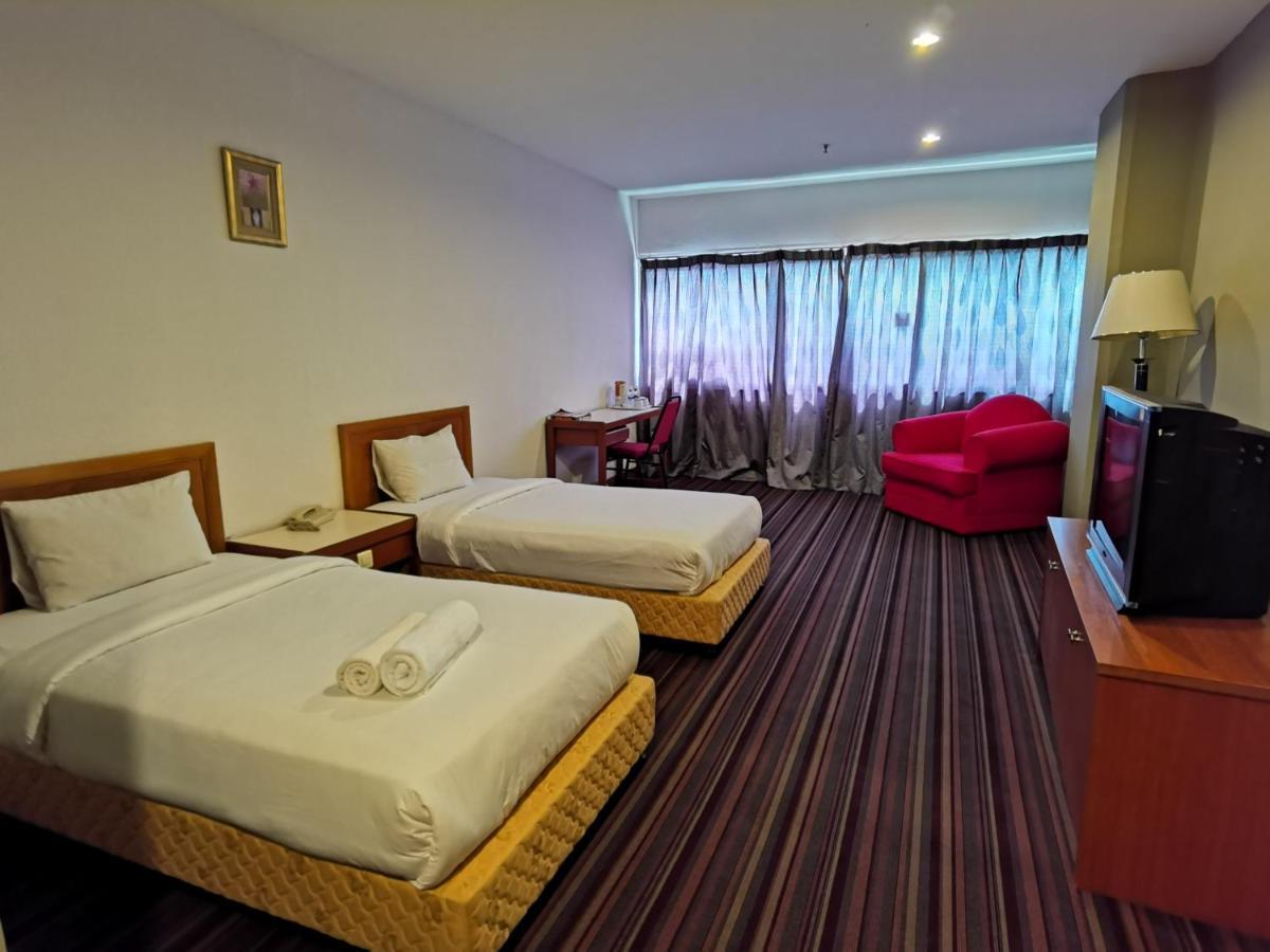 Folkmeldrum Hotel Johor Bahru Exterior foto