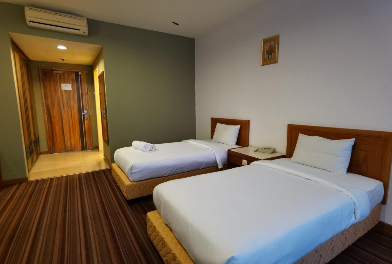 Folkmeldrum Hotel Johor Bahru Exterior foto