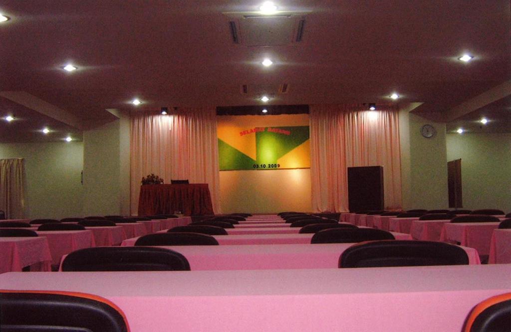 Folkmeldrum Hotel Johor Bahru Exterior foto